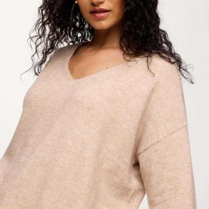 Cozy Knit V-Neck Sweater | Heather Oat