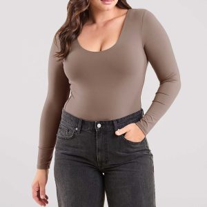 Long Sleeve Scoop Neck Bodysuit | Mocha