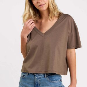 Boxy V-Neck Tee | Mocha